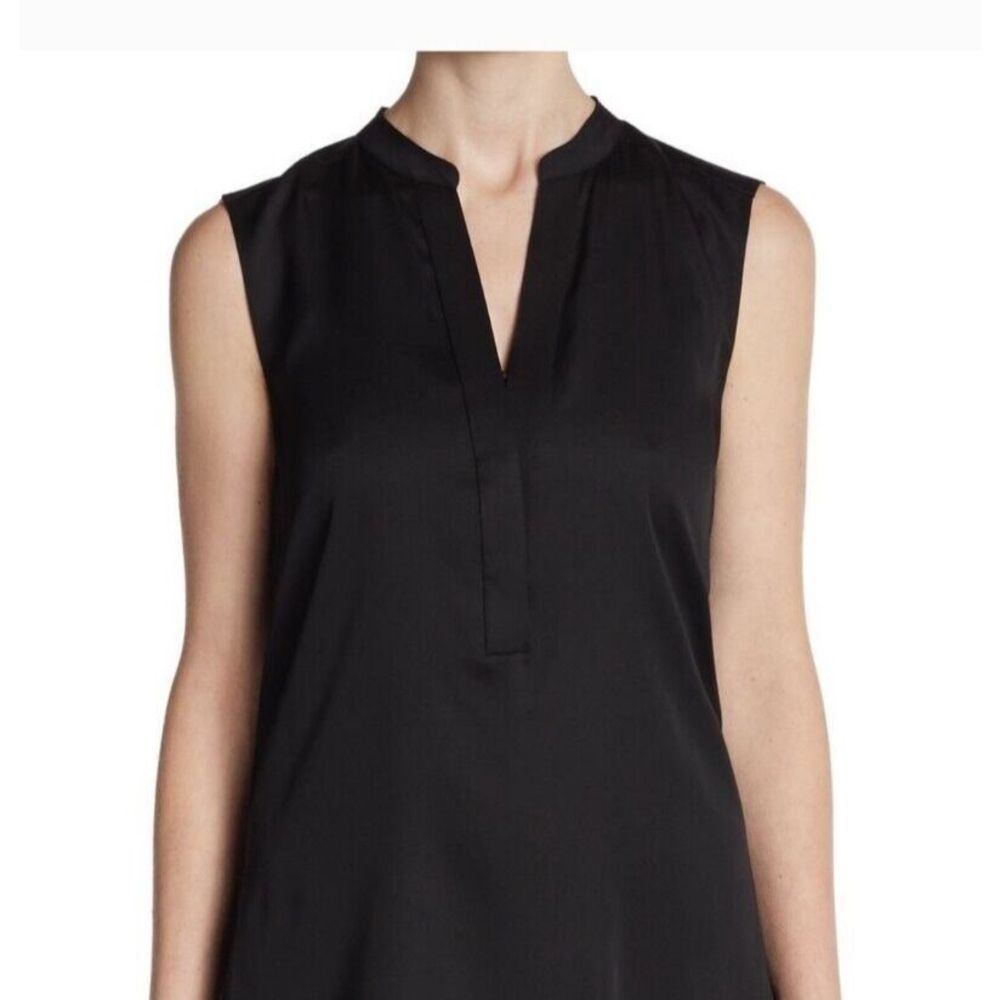 Vince Top Blouse Size Large Navy Blue‎ Silk Satin Sleeveless